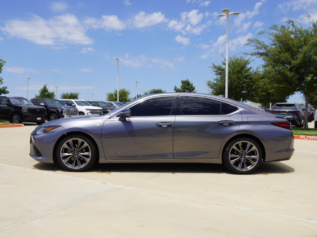 Used 2019 Lexus ES 350 F Sport w/ Accessory Package FWD image 3