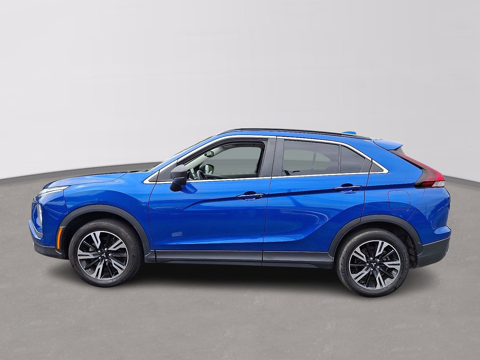 Used 2024 Mitsubishi Eclipse Cross SE image 4