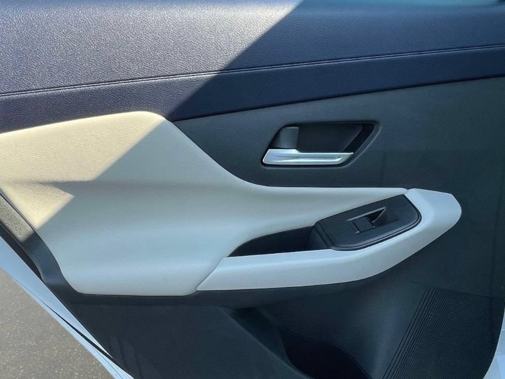 New 2026 Nissan Sentra SL w/ Floor Mat Package FWD image 13