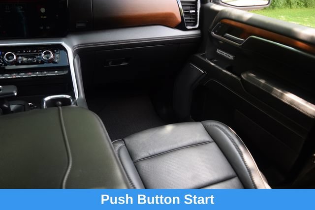 Used 2023 GMC Sierra 1500 Denali AWD/4WD image 14
