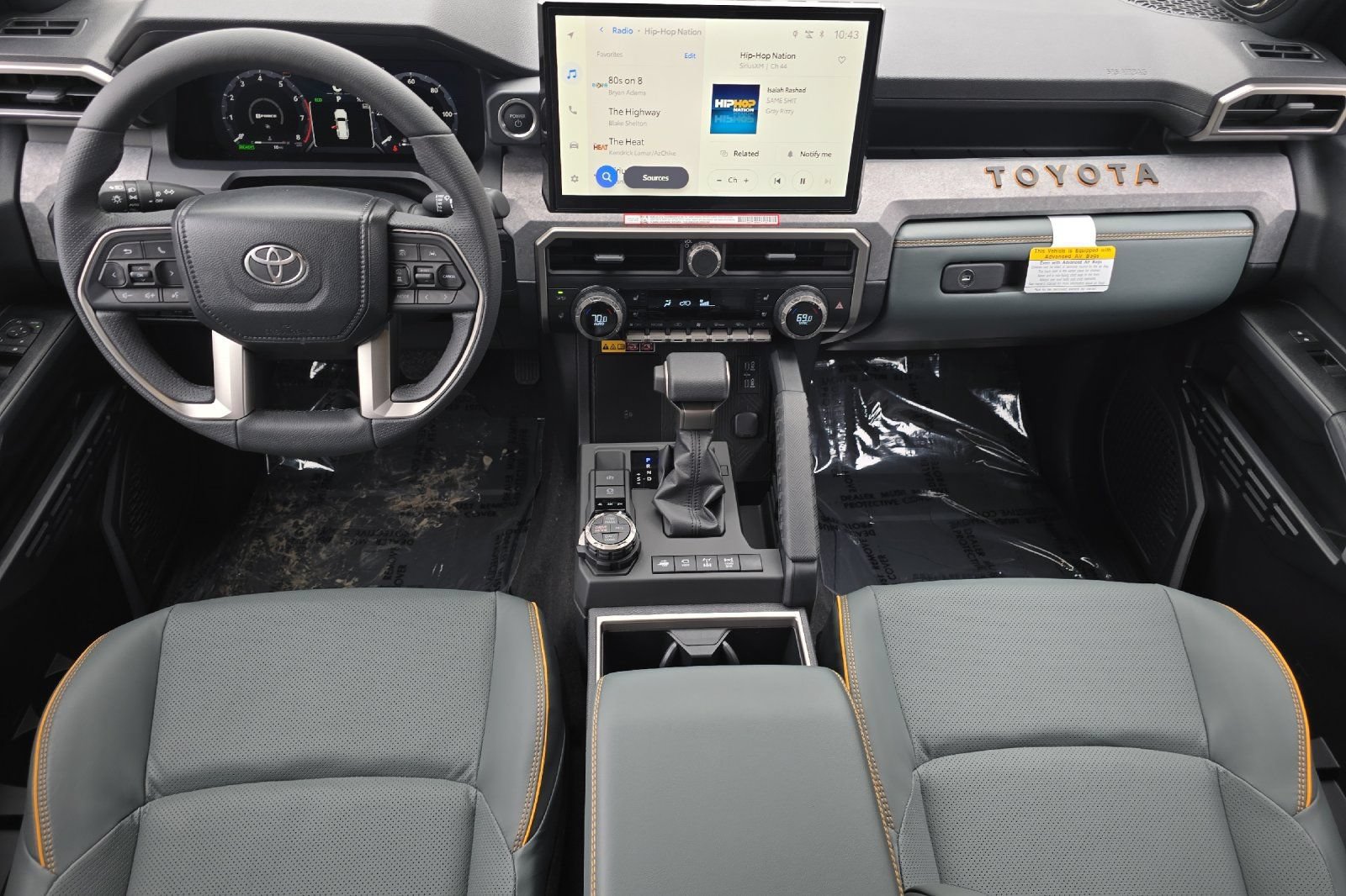 New 2026 Toyota 4Runner Trailhunter AWD/4WD image 10