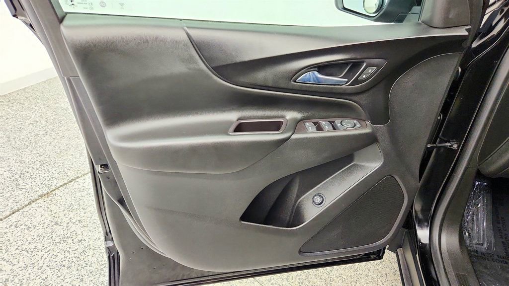 Used 2021 Chevrolet Equinox LT FWD image 10