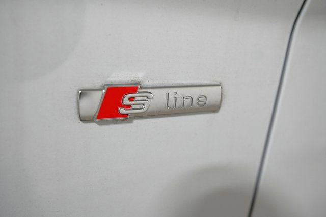 New 2025 Audi Q5 e Premium Plus image 19