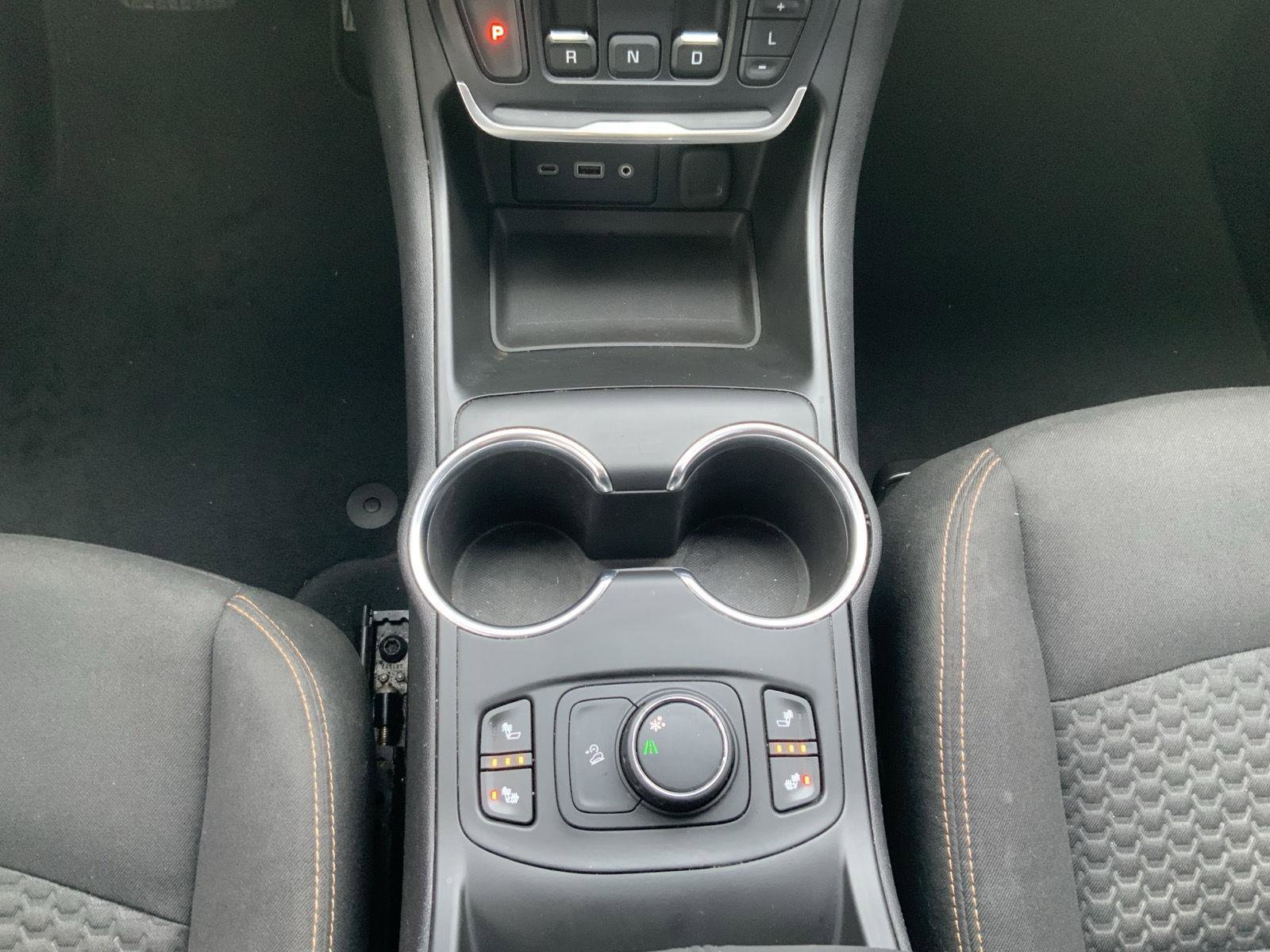 Used 2018 GMC Terrain SLE w/ Driver Convenience Package image 42