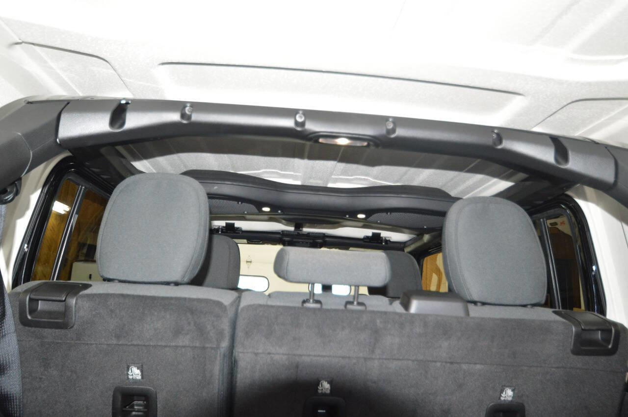 Used 2024 Jeep Wrangler Unlimited Sahara w/ Dual Top Group image 24