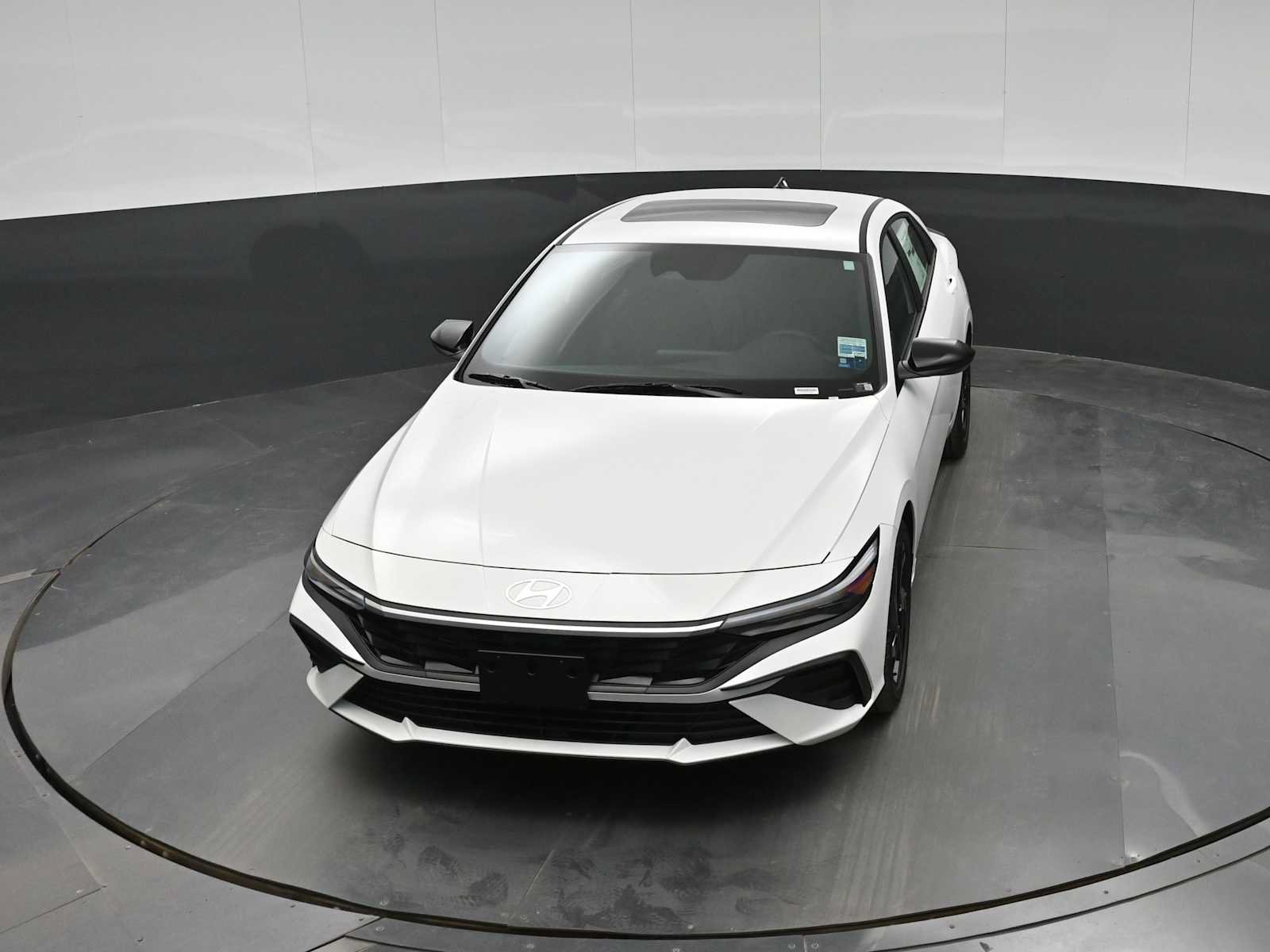New 2026 Hyundai Elantra SEL Sport FWD image 28
