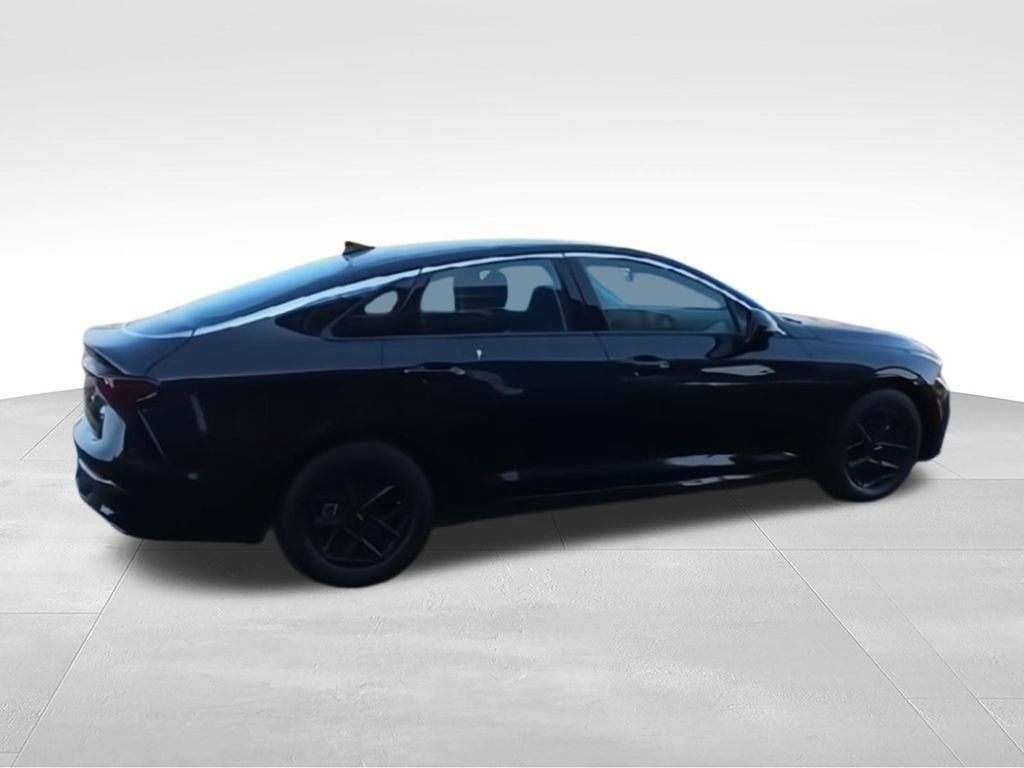 Used 2026 Kia K5 LXS FWD image 8
