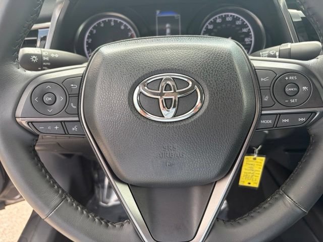 Used 2024 Toyota Camry SE FWD image 19