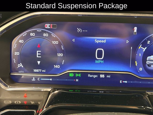 Certified 2025 Chevrolet Silverado 1500 RST AWD/4WD image 10