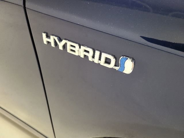 Used 2015 Toyota Prius Two FWD image 11