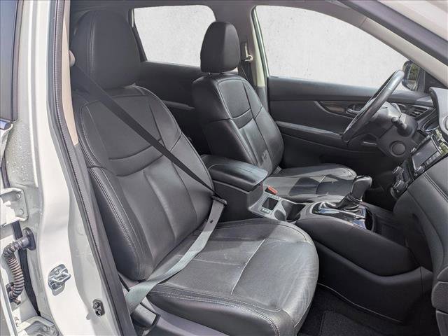 Used 2017 Nissan Rogue SL AWD/4WD image 20