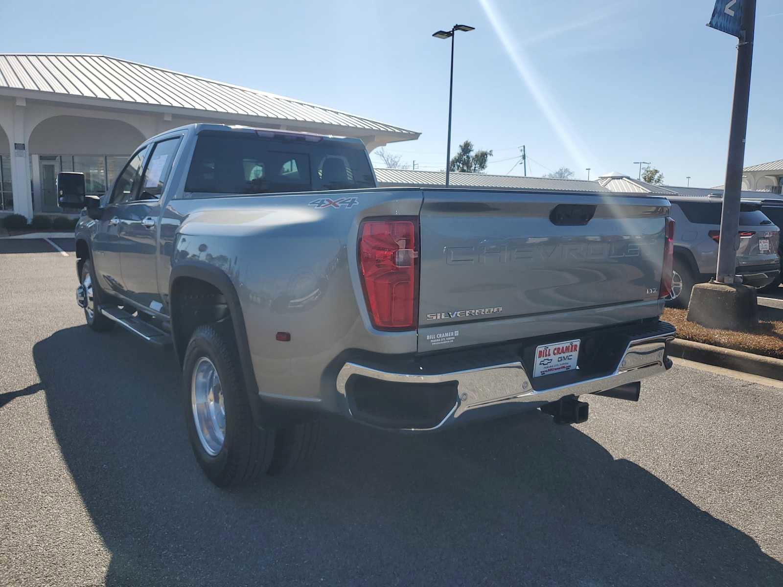 Certified 2024 Chevrolet Silverado 3500 LTZ w/ LTZ Plus Package image 3