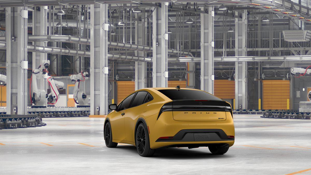 New 2026 Toyota Prius Plug-In Hybrid image 7