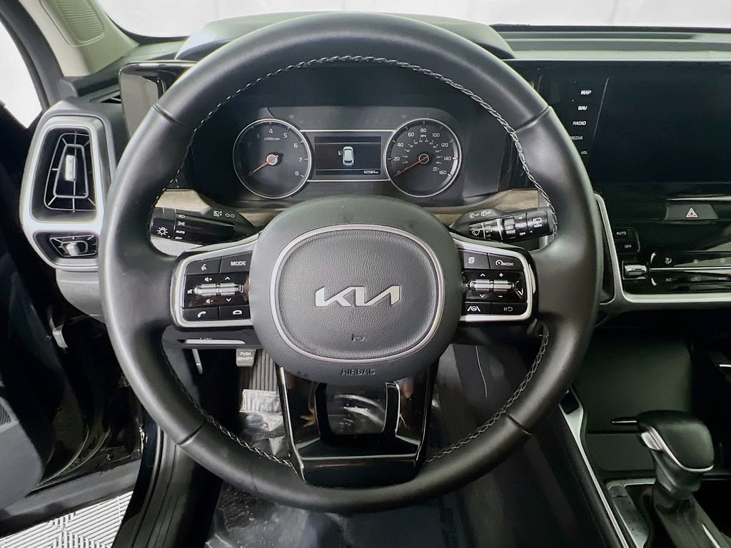 Used 2022 Kia Sorento S w/ Panoramic Sunroof Package AWD/4WD image 21