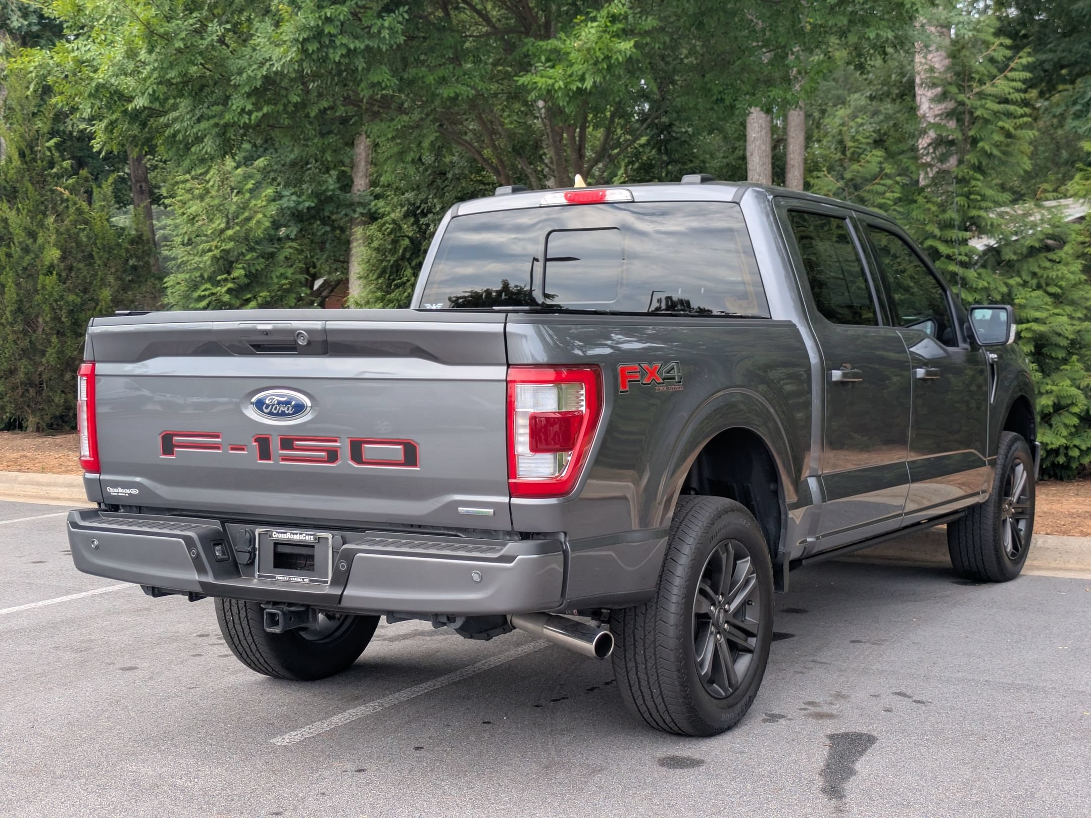 Certified 2022 Ford F150 Lariat w/ Equipment Group 502A High AWD/4WD image 3