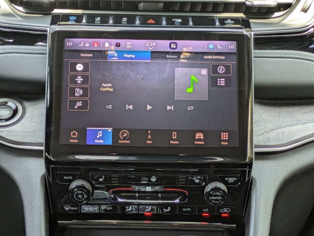 Used 2023 Jeep Grand Cherokee 4WD 4xe image 18