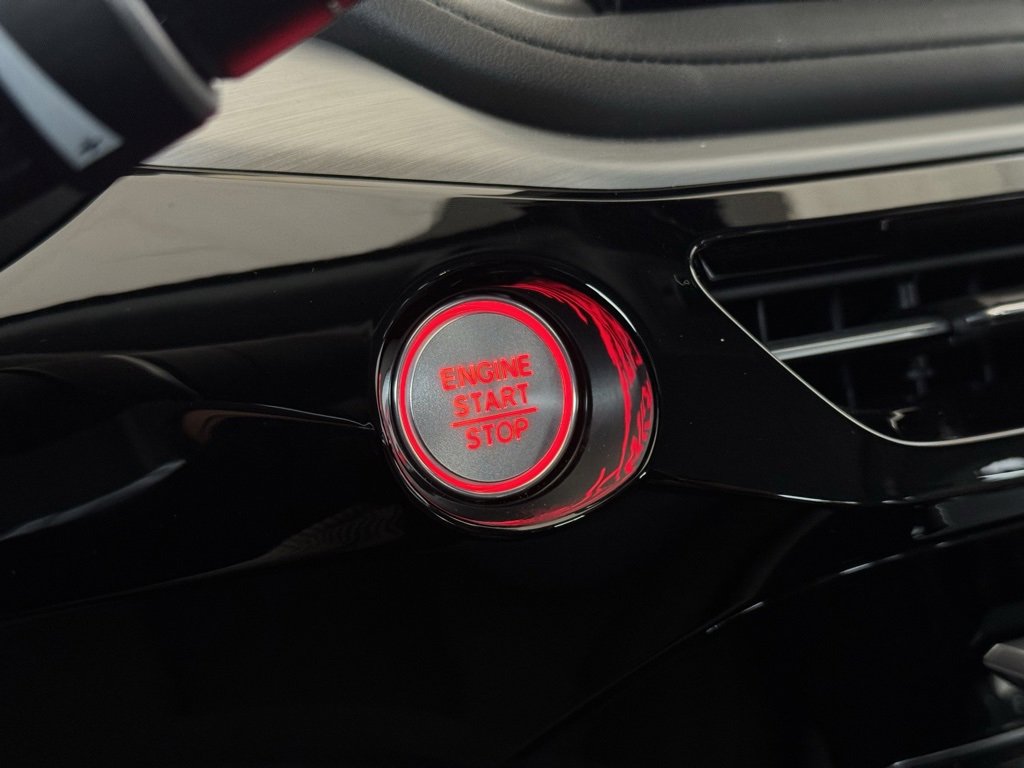 Used 2025 Acura MDX w/ Technology Package image 27