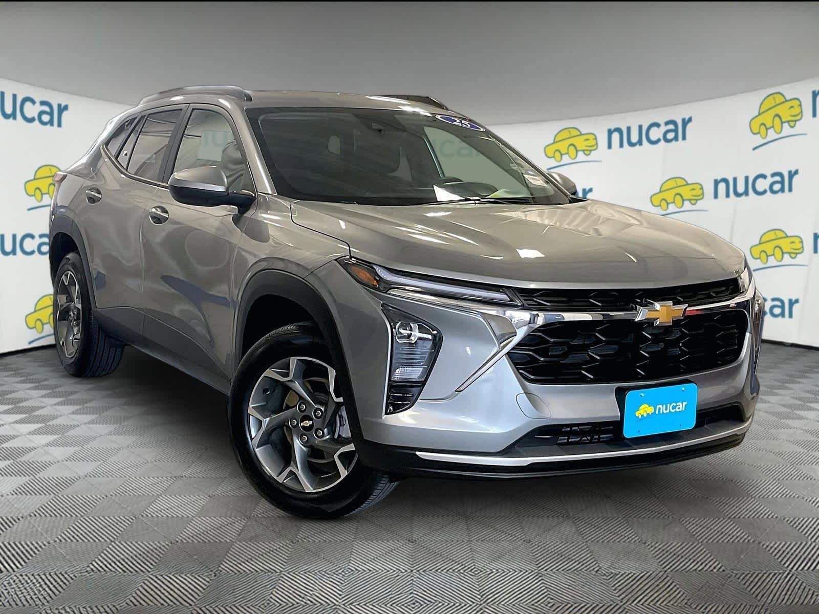 Used 2025 Chevrolet Trax LT w/ LT Convenience Package
