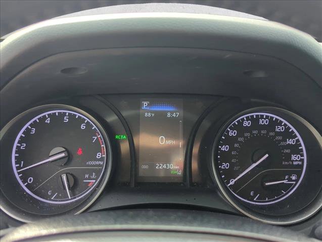 Used 2024 Toyota Camry SE w/ Cold Weather Package FWD image 17