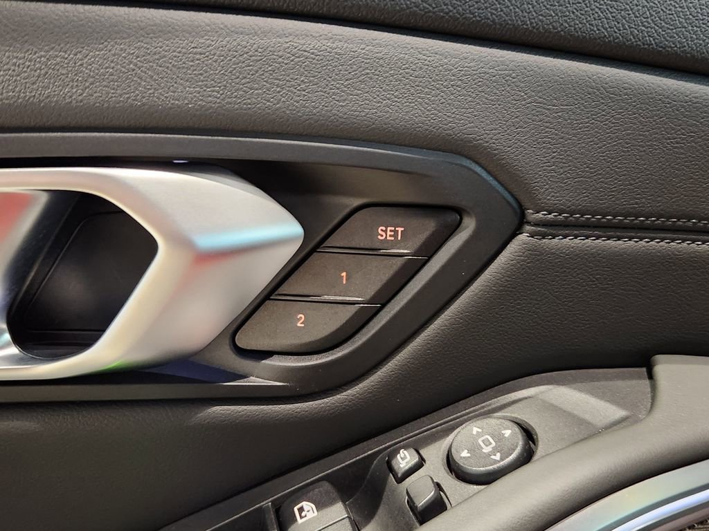 Used 2025 BMW M3 Competition image 27