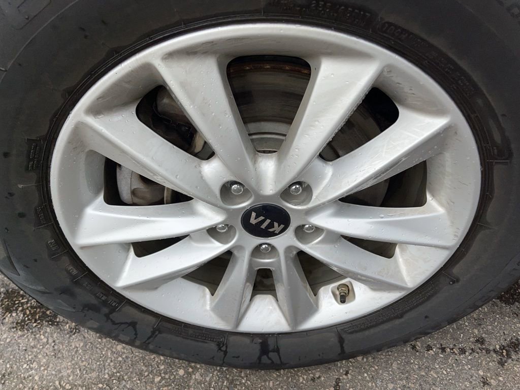 Used 2020 Kia Sorento LX w/ LX I4 Convenience Package AWD/4WD image 5