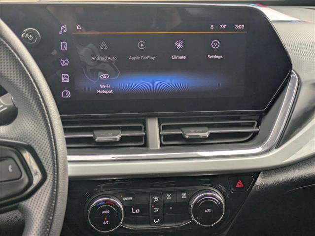 Used 2025 Chevrolet Trax LT image 12