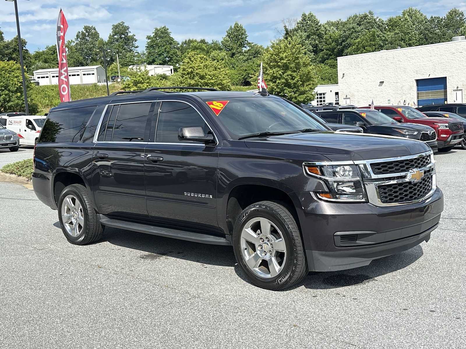 Used 2018 Chevrolet Suburban LS w/ All-Season Package AWD/4WD image 4