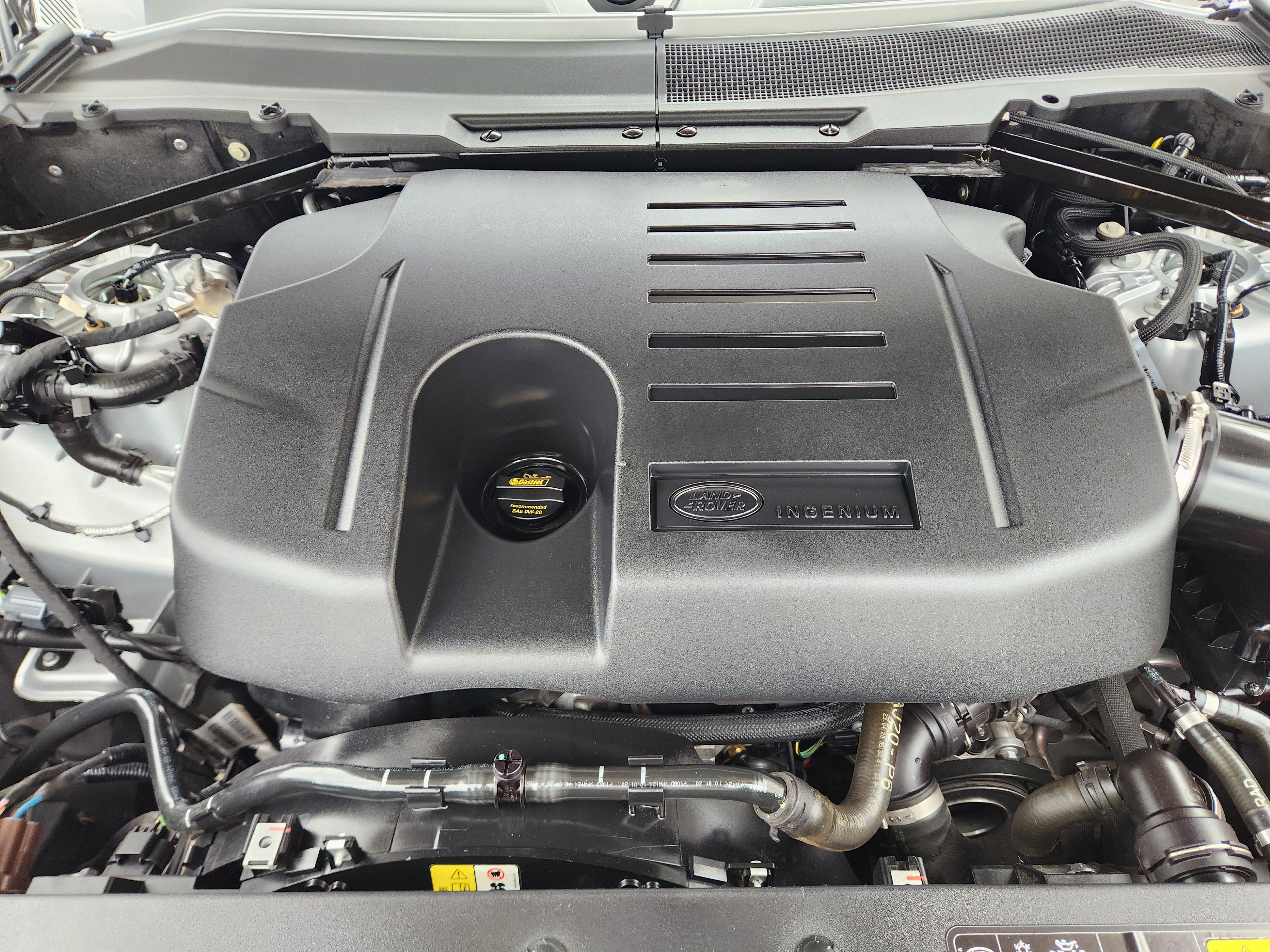 Used 2020 Land Rover Defender 110 First Edition AWD/4WD image 31