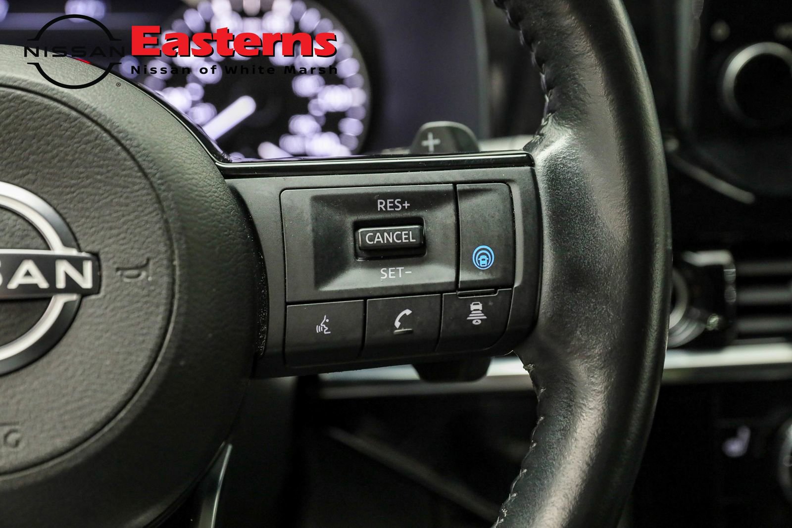 Used 2023 Nissan Pathfinder SL image 29