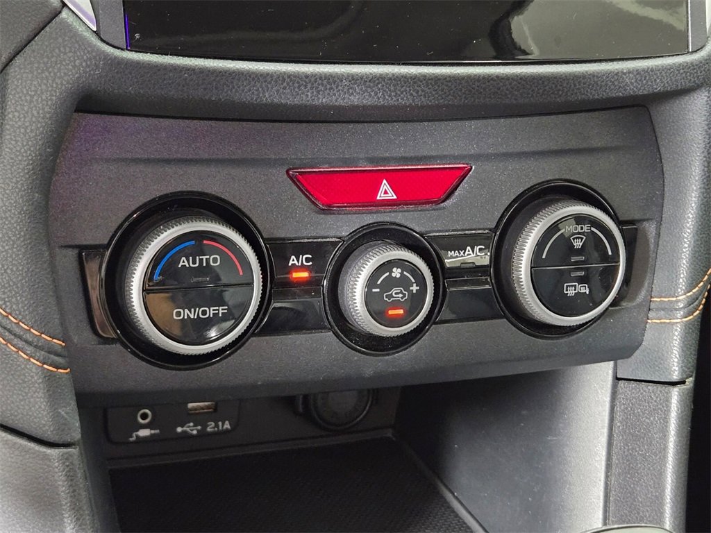 Certified 2021 Subaru Crosstrek 2.0i Premium w/ Moonroof Package image 32