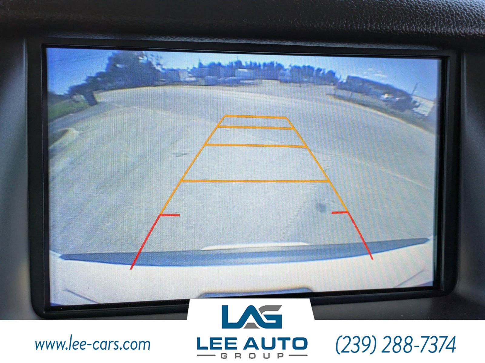 Used 2017 GMC Yukon SLE w/ Convenience Package image 26