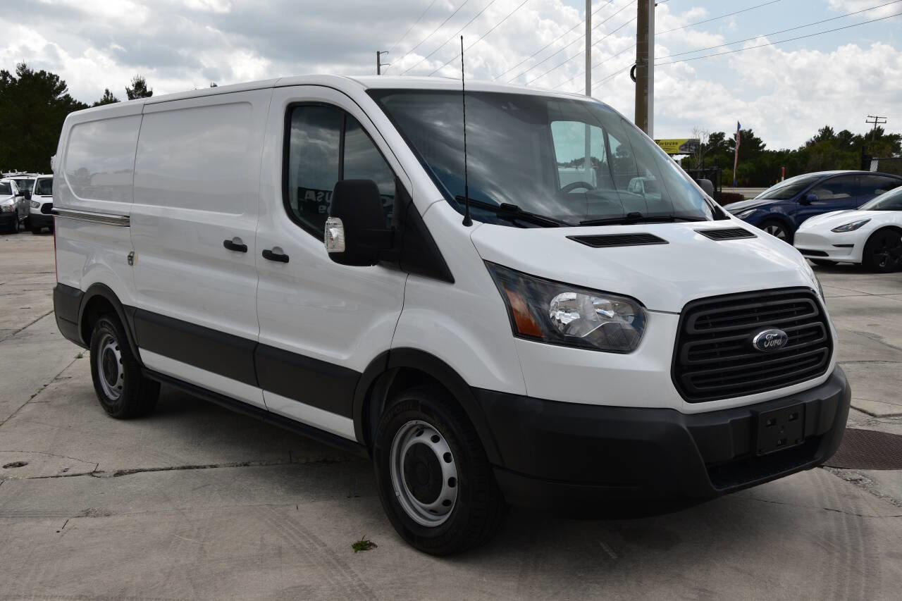 Used 2019 Ford Transit 150 130 Low Roof RWD image 1