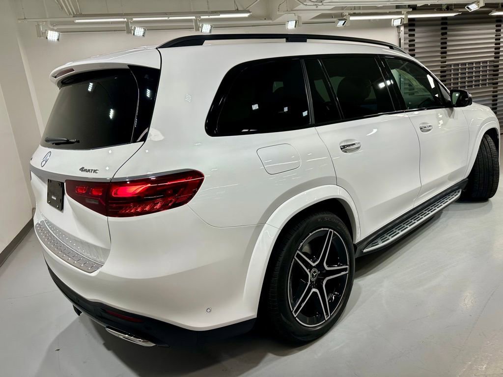 New 2026 Mercedes-Benz GLS 450 4MATIC image 13