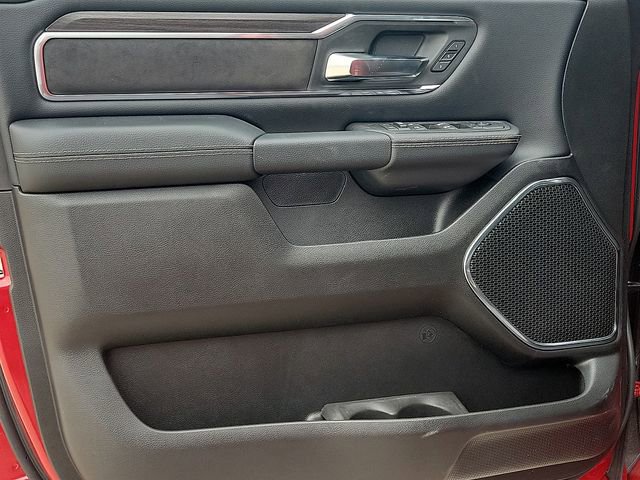 New 2026 RAM 1500 Laramie AWD/4WD image 11