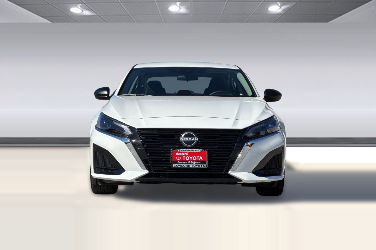 Used 2025 Nissan Altima 2.5 SV image 6