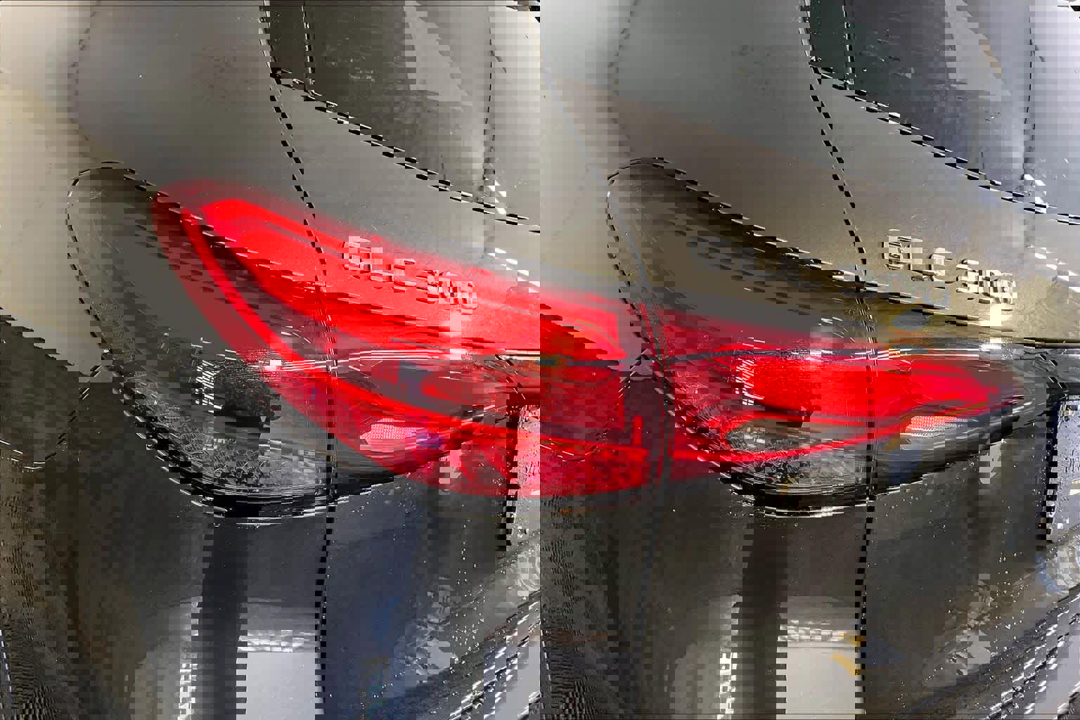 New 2026 Mercedes-Benz GLC 300 4MATIC image 5