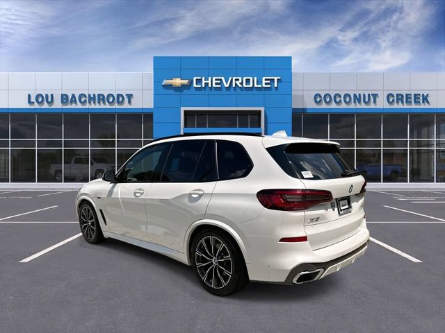 Used 2022 BMW X5 xDrive45e w/ M Sport Package AWD/4WD image 6