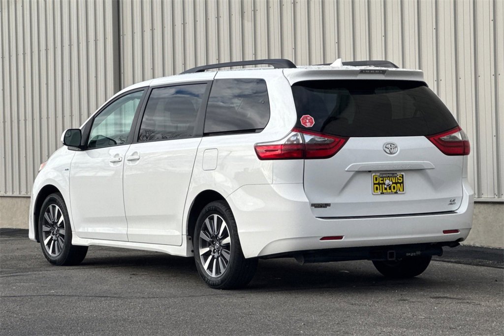 Used 2020 Toyota Sienna LE image 7