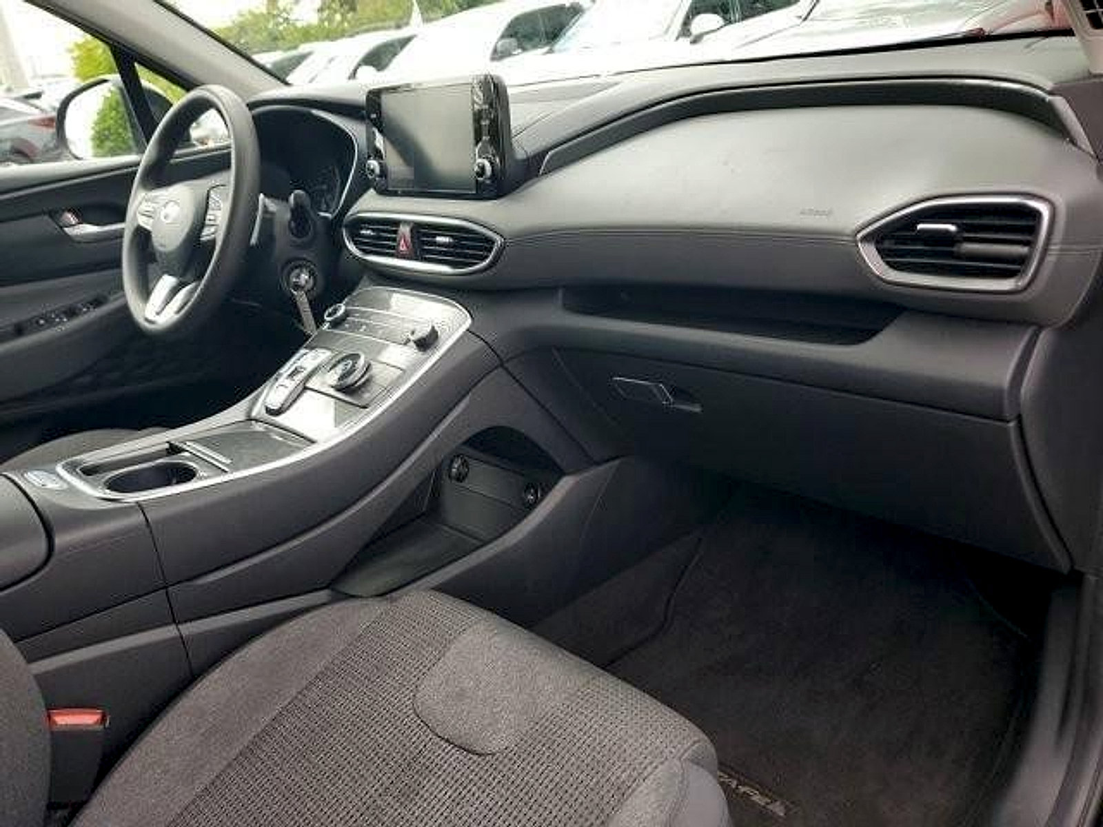 Used 2023 Hyundai Santa Fe SE w/ Cargo Package FWD image 13