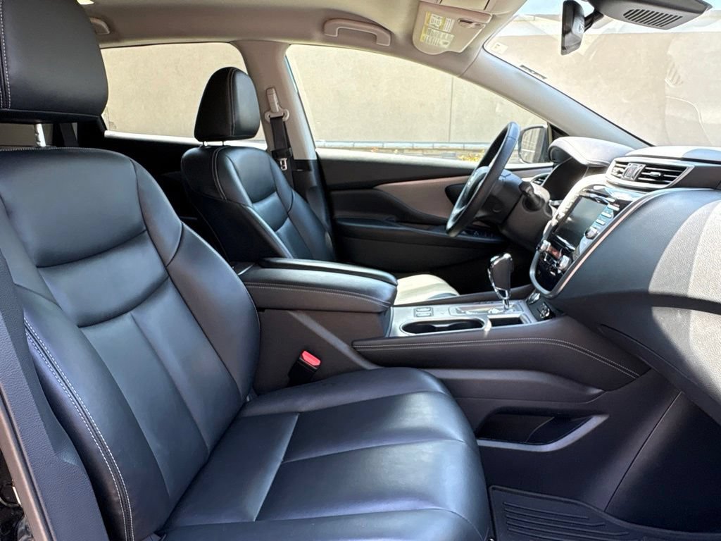 Used 2022 Nissan Murano SV w/ SV Midnight Edition Package FWD image 22