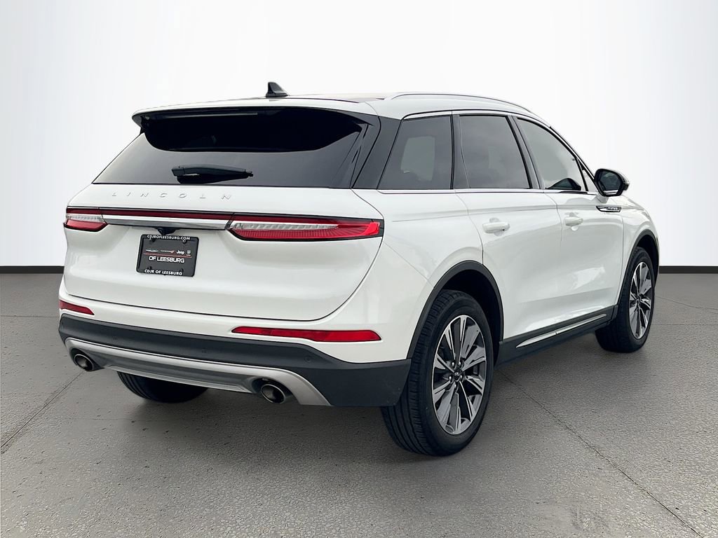 Used 2021 Lincoln Corsair Reserve image 7