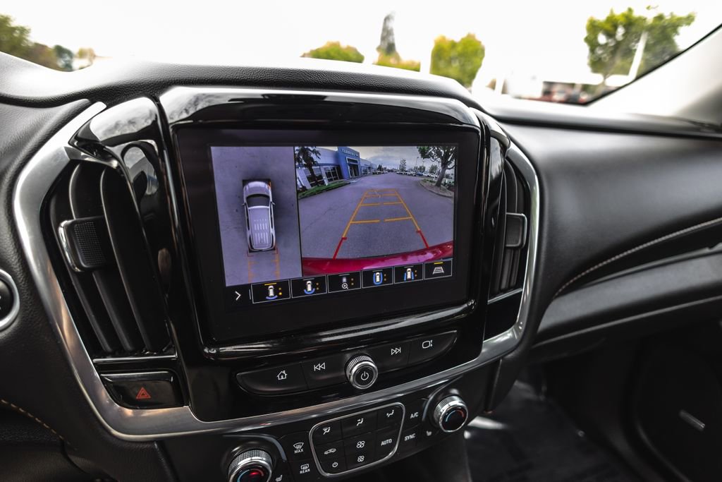 Used 2020 Chevrolet Traverse RS AWD/4WD image 16