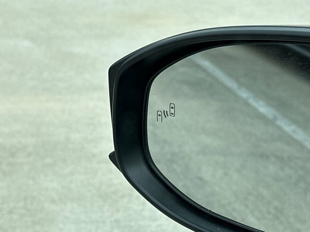 New 2026 Toyota Prius SE image 15