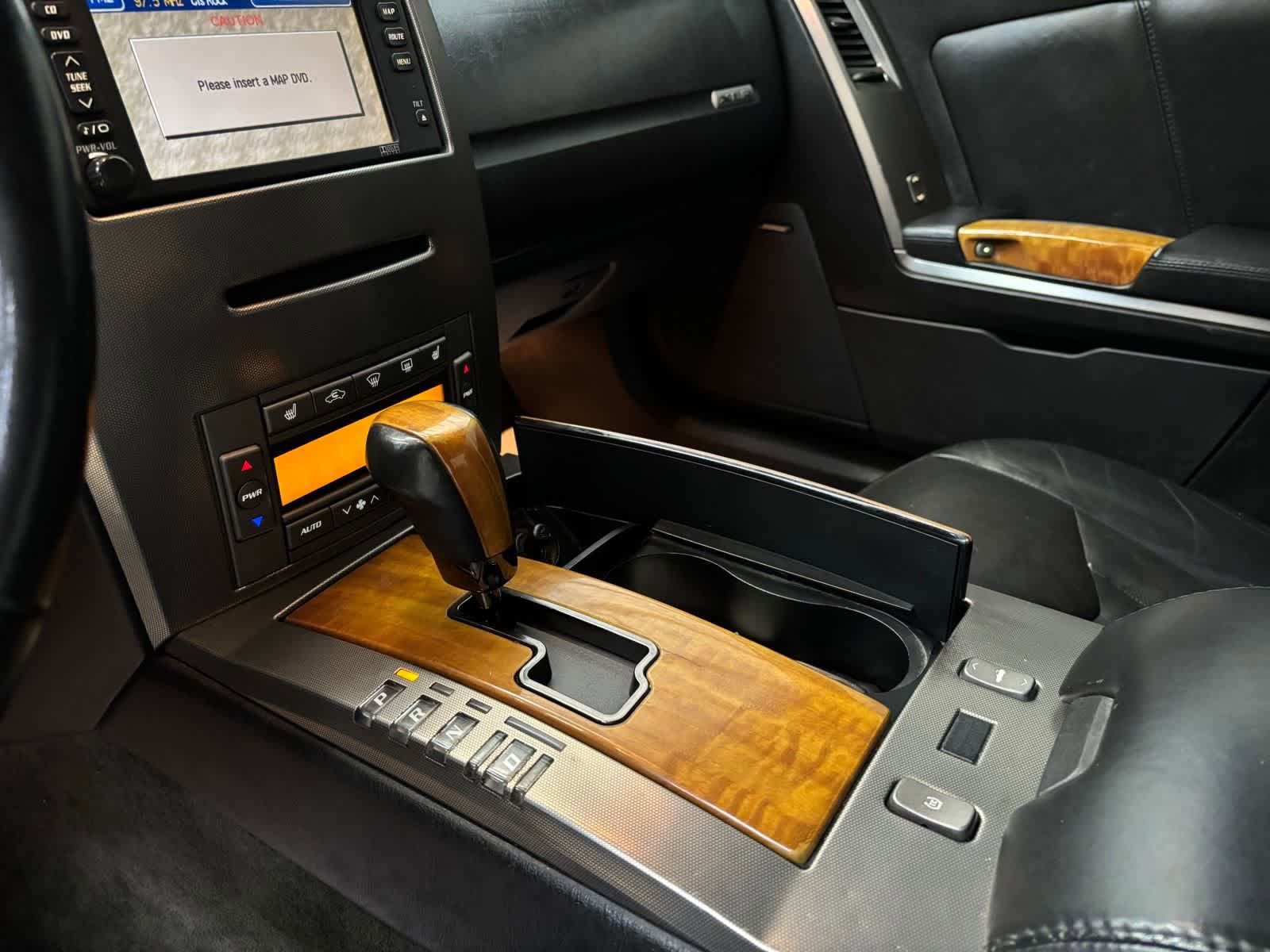Used 2005 Cadillac XLR RWD image 20