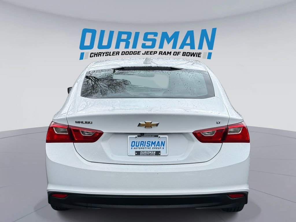 Used 2023 Chevrolet Malibu LT image 3