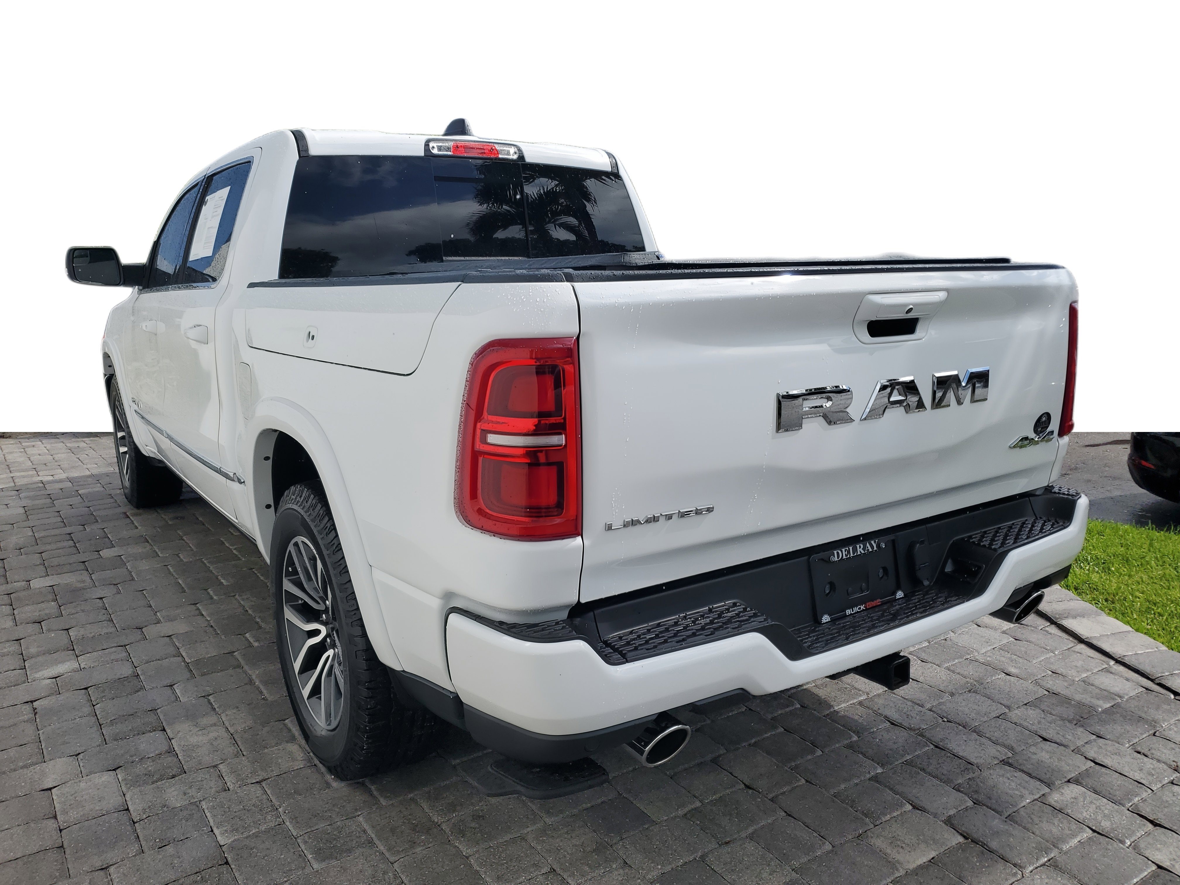 Used 2025 RAM 1500 Limited w/ Bed Utility Group image 4