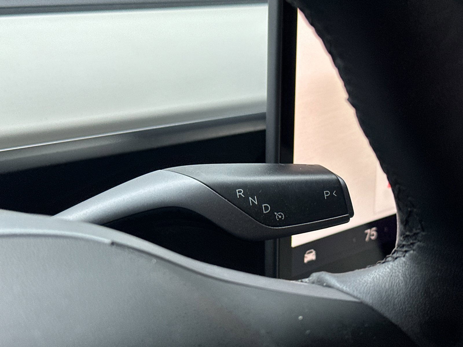 Used 2022 Tesla Model Y Performance image 18