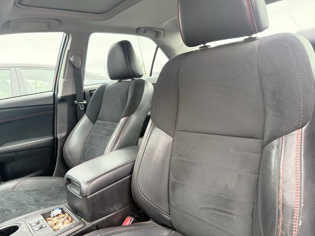 Used 2017 Toyota Camry XSE image 6