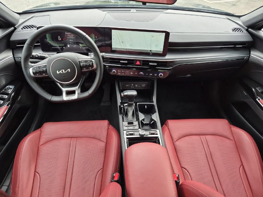 Used 2025 Kia K5 GT-Line w/ GT-Line Premium Package FWD image 25