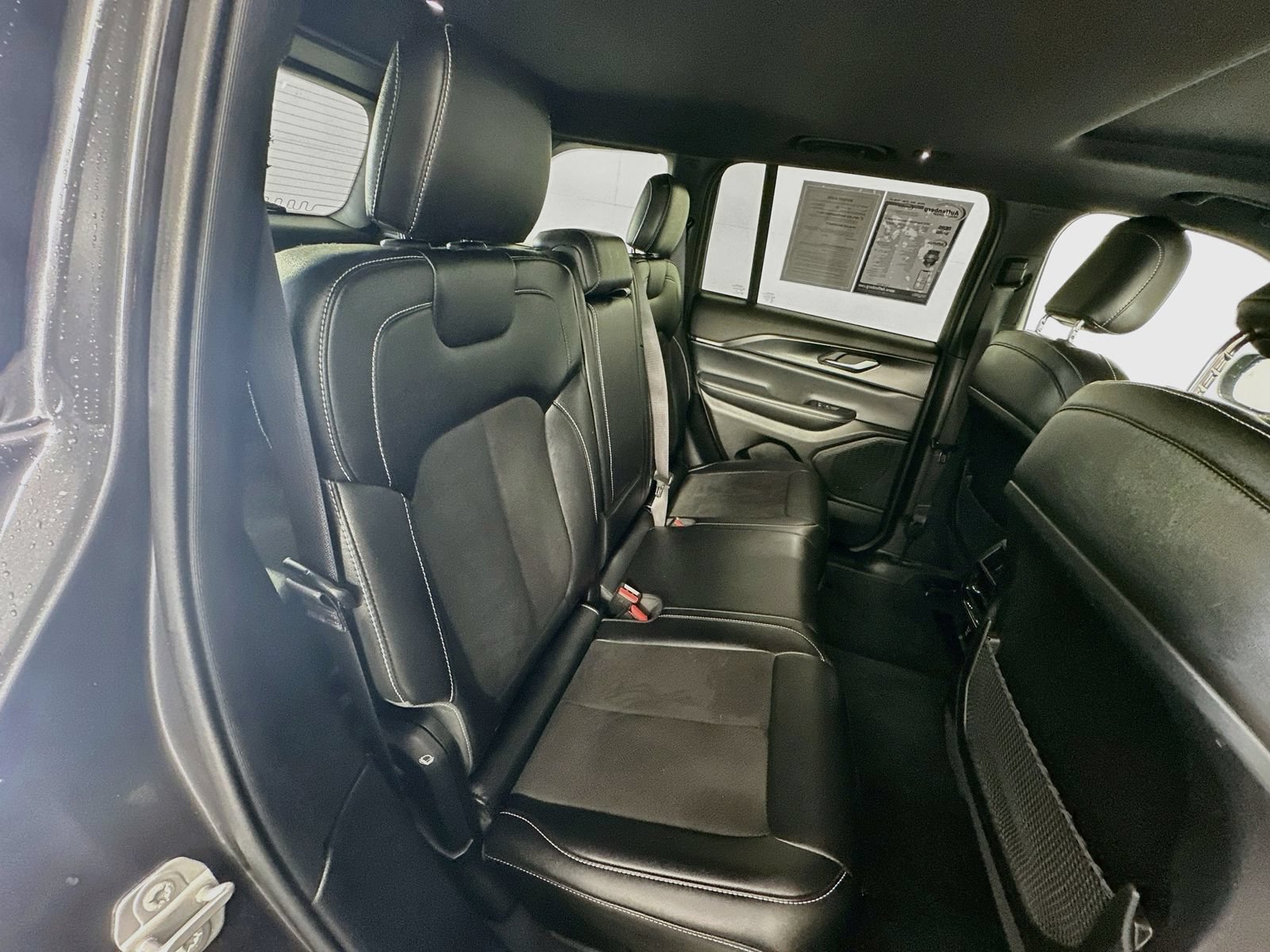 Used 2023 Jeep Grand Cherokee Altitude AWD/4WD image 26